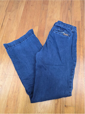 Women's Wrangler Blue Flare Jeans Size 30